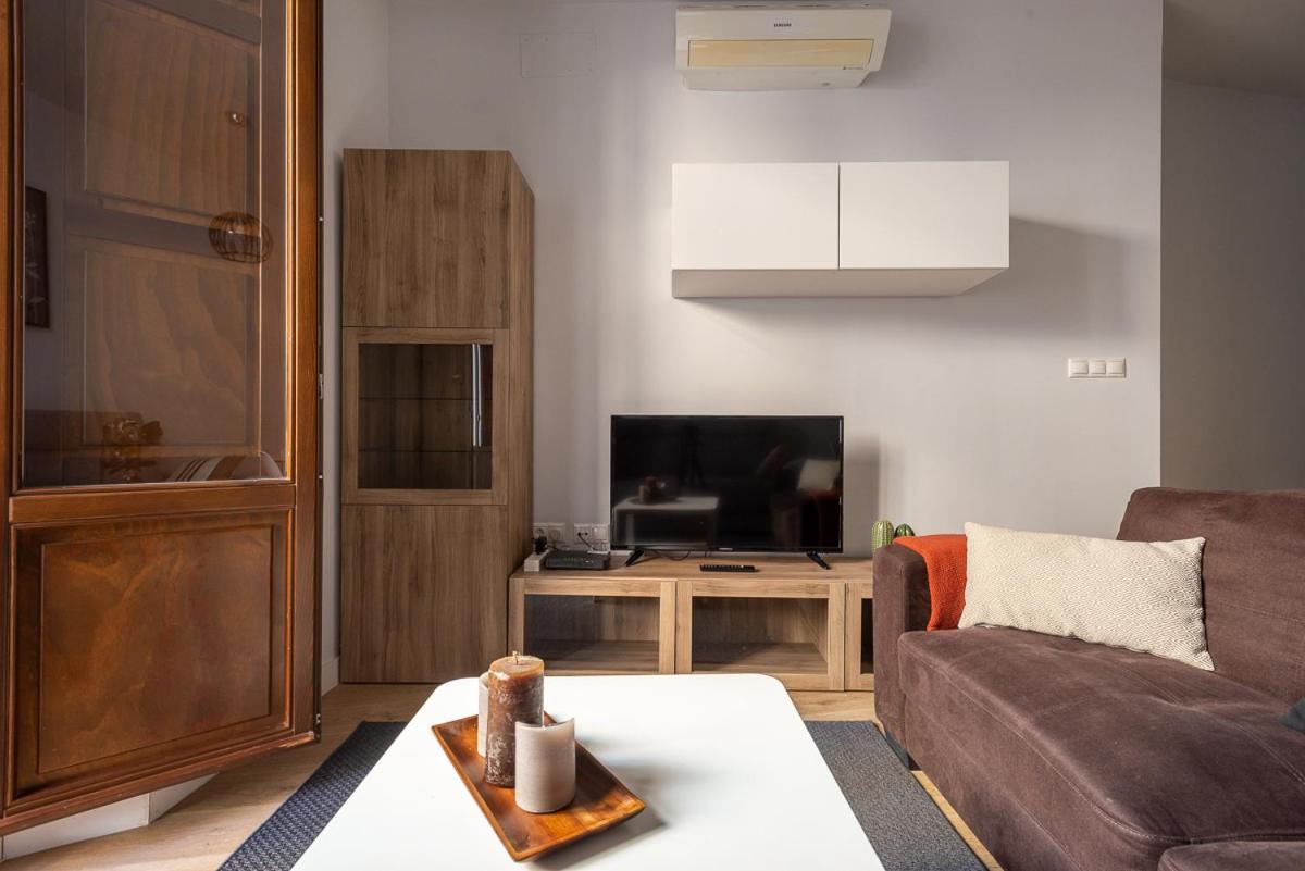 Puerta Real Centro Apartment กรานาดา ภายนอก รูปภาพ