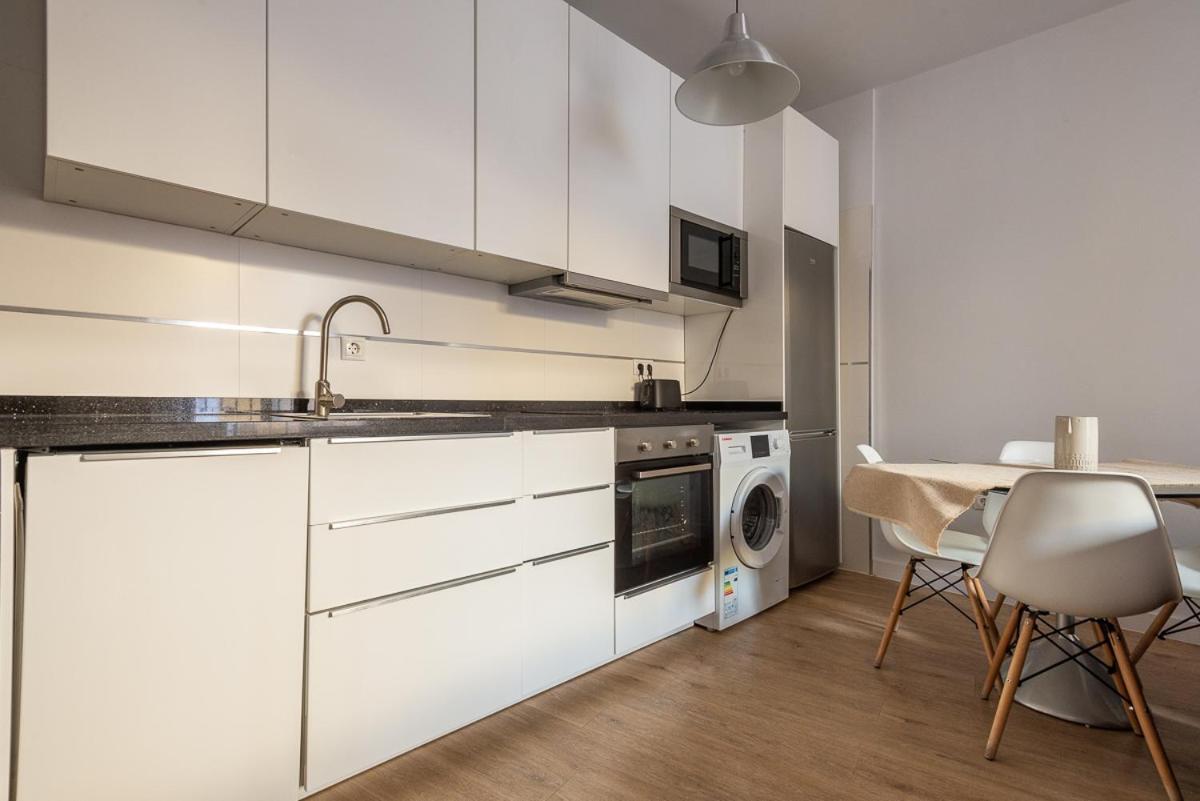 Puerta Real Centro Apartment กรานาดา ภายนอก รูปภาพ