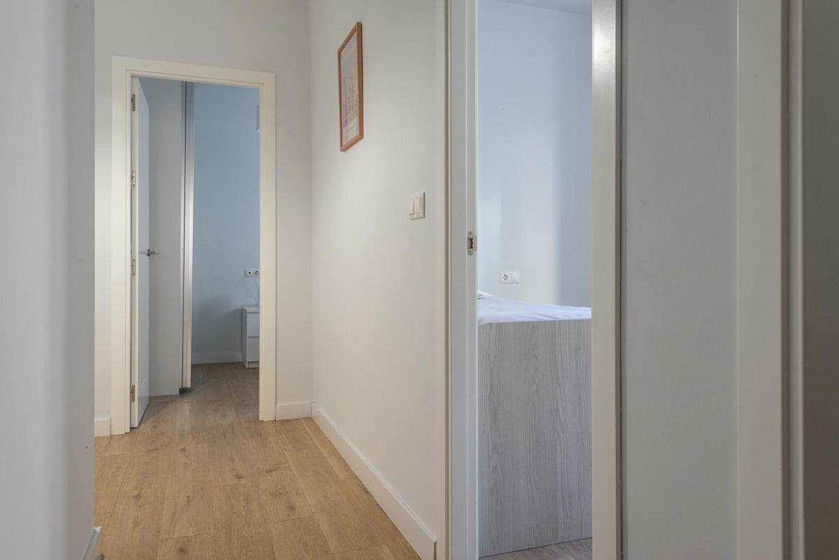 Puerta Real Centro Apartment กรานาดา ภายนอก รูปภาพ